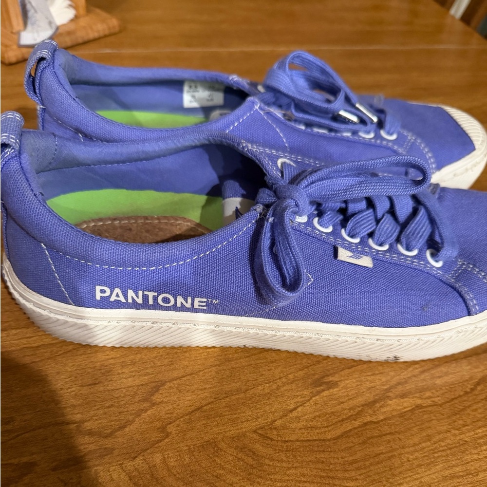 Pantone Women's Casual purple Sneakers